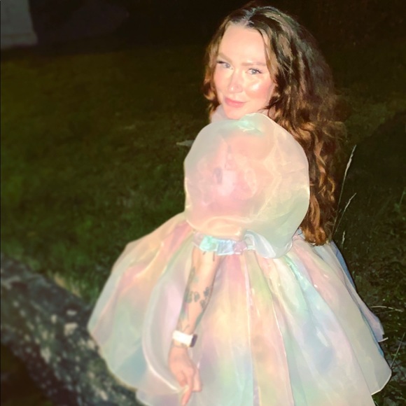 Meet your Posher, Kymi - Picture 3 of 16